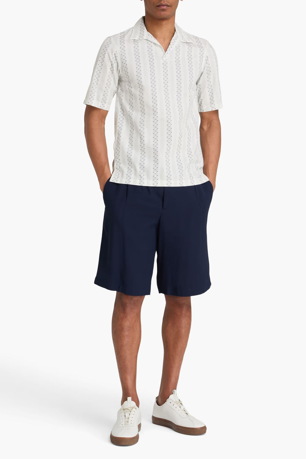 1c-source:aHR0cHM6Ly9pbWFnZXMuMS1jb21tZXJjZS5jb20vbWVkaWEvMGQ2MDhkYzEtNmQwMC00YThhLThlMDgtODM5ZjFkOWFlYmY0LmF2aWY=