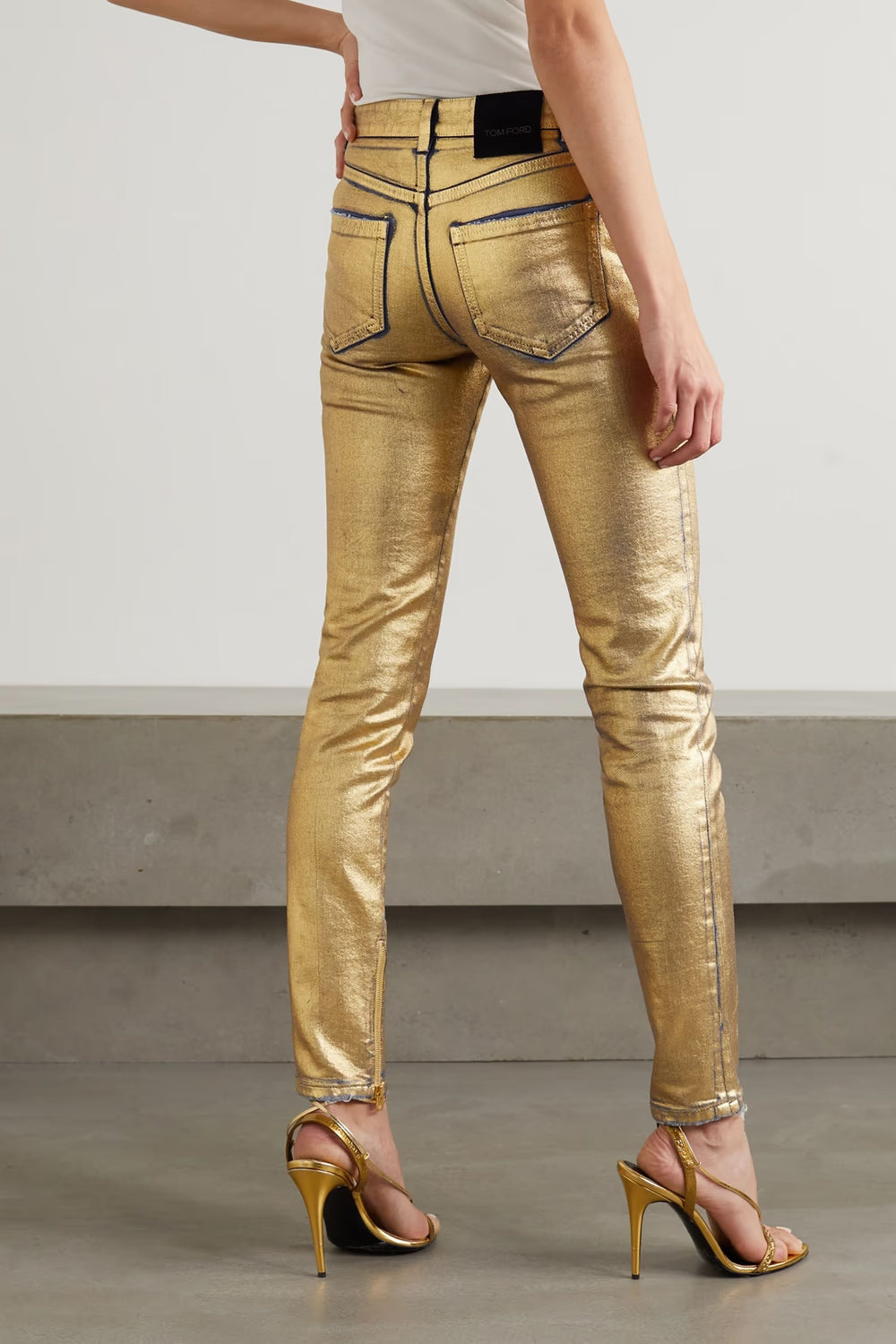 1c-source:aHR0cHM6Ly9pbWFnZXMuMS1jb21tZXJjZS5jb20vbWVkaWEvMWE0YTA2YjMtYTdjMS00N2IwLTgwYWUtZmQ1ZmFhNmI5MDczLmF2aWY=