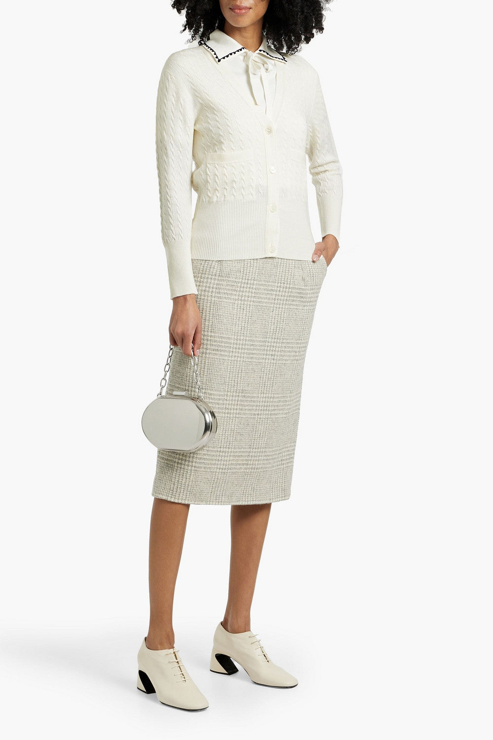 1c-source:aHR0cHM6Ly9pbWFnZXMuMS1jb21tZXJjZS5jb20vbWVkaWEvMmUxNTk4YzUtM2Y1NS00ZTFhLWFiNzUtMjZlYmQ1N2I3OGM4LmpwZw==