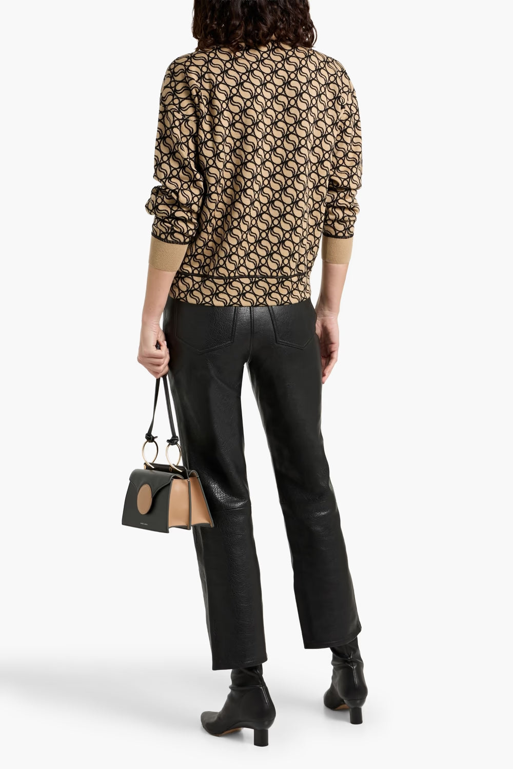 1c-source:aHR0cHM6Ly9pbWFnZXMuMS1jb21tZXJjZS5jb20vbWVkaWEvMmY5ZjVhOGItNGRiNC00MzA5LWJlZWQtZmVmMDI0ODliYjlkLmF2aWY=
