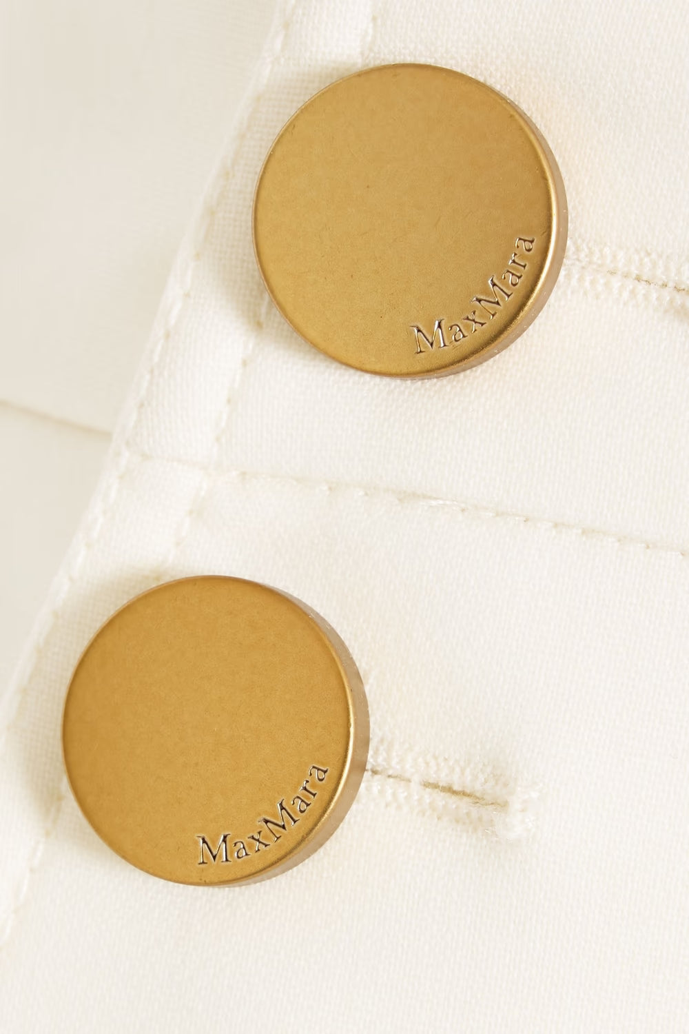 1c-source:aHR0cHM6Ly9pbWFnZXMuMS1jb21tZXJjZS5jb20vbWVkaWEvNDJjYjc0NmMtOGRkZi00MWRiLTlhNzQtYTdkMzQxZjhlZTRhLmF2aWY=