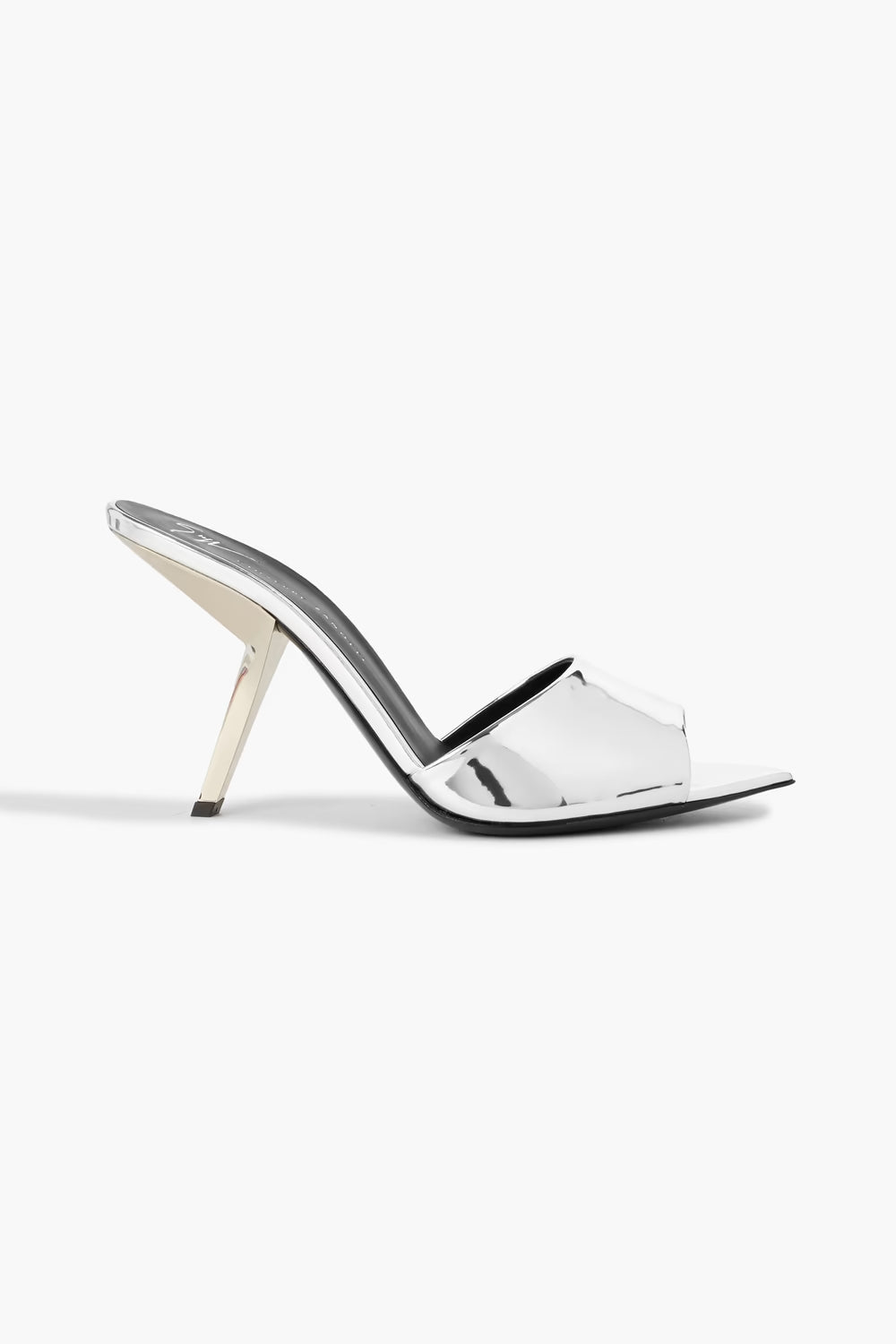 1c-source:aHR0cHM6Ly9pbWFnZXMuMS1jb21tZXJjZS5jb20vbWVkaWEvNGNmNmZiZTEtMWFkOC00YTU4LWFlOGMtMmVlODViNThlMzQ2LmF2aWY=