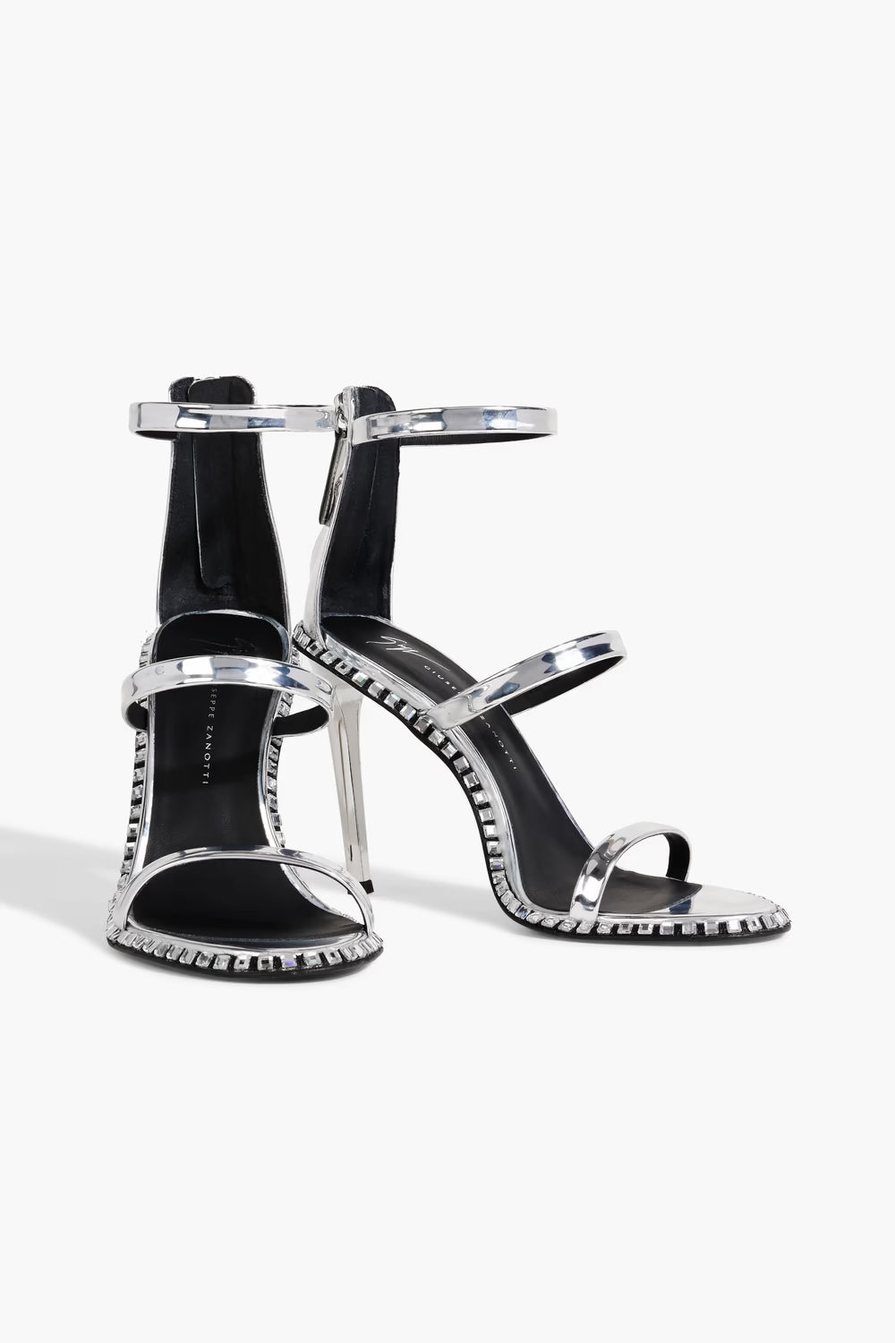 1c-source:aHR0cHM6Ly9pbWFnZXMuMS1jb21tZXJjZS5jb20vbWVkaWEvNGQ3MGI0OWUtYmFhZS00Mzc0LWFkMWYtMzk5ZmFmODA1MzU4LmF2aWY=