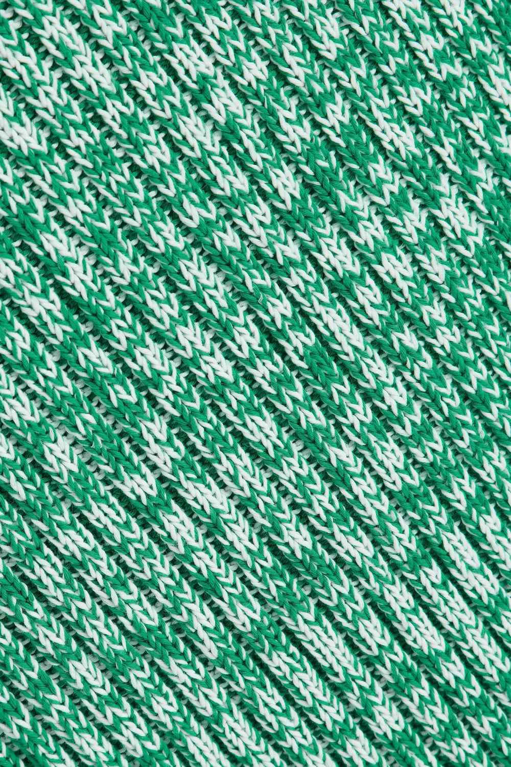 1c-source:aHR0cHM6Ly9pbWFnZXMuMS1jb21tZXJjZS5jb20vbWVkaWEvNTNiODcwMjItMGQxZS00MGE4LWIzZTctZWVhZTViMjIxNDYyLmF2aWY=