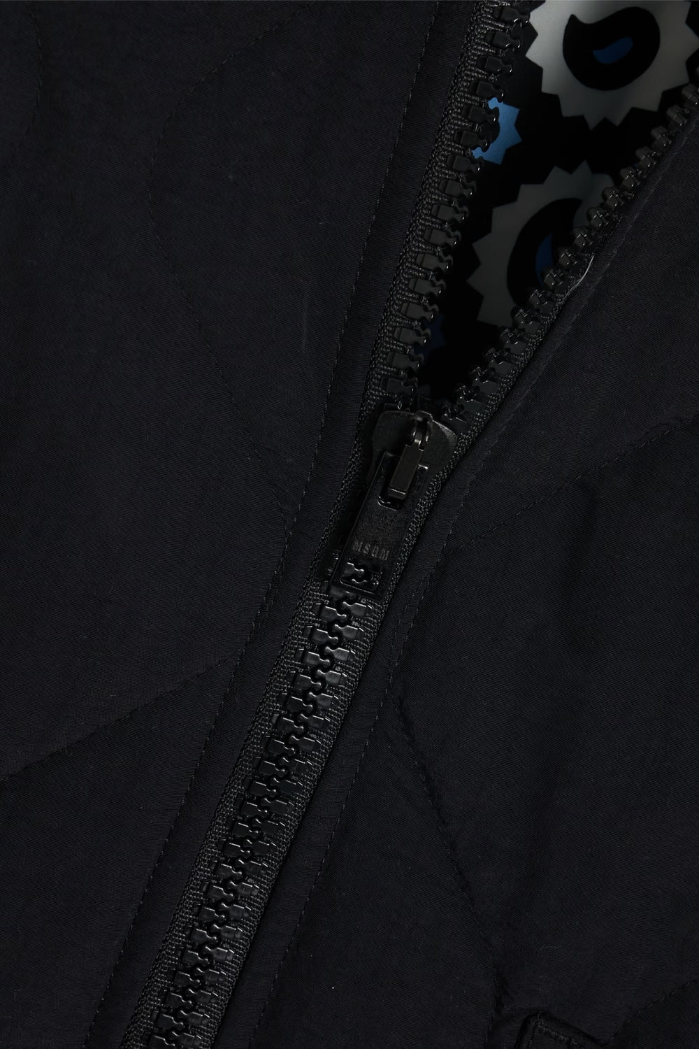 1c-source:aHR0cHM6Ly9pbWFnZXMuMS1jb21tZXJjZS5jb20vbWVkaWEvNWEzZGQxY2QtMTg0My00NGE4LWJmNTEtNWFlOGRkNjg1MjllLmF2aWY=
