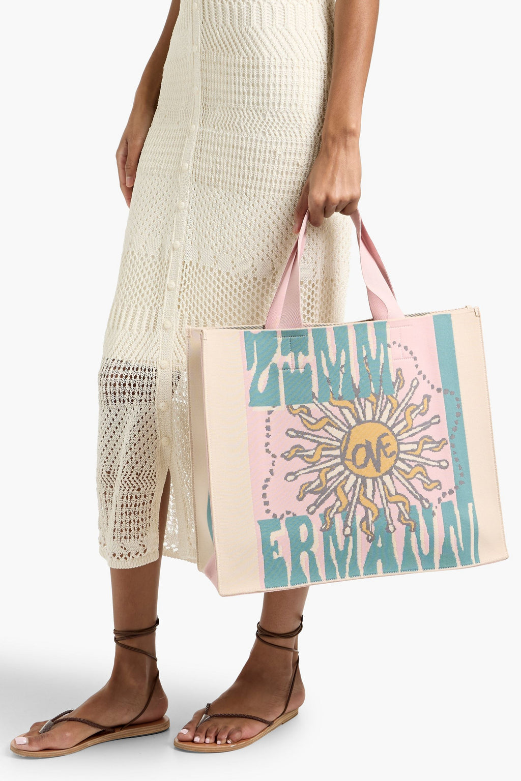 1c-source:aHR0cHM6Ly9pbWFnZXMuMS1jb21tZXJjZS5jb20vbWVkaWEvNzBlYjY2OWYtNGFlNC00N2E4LTlmZDItZWIxZmM1ZWJiODlhLmpwZw==