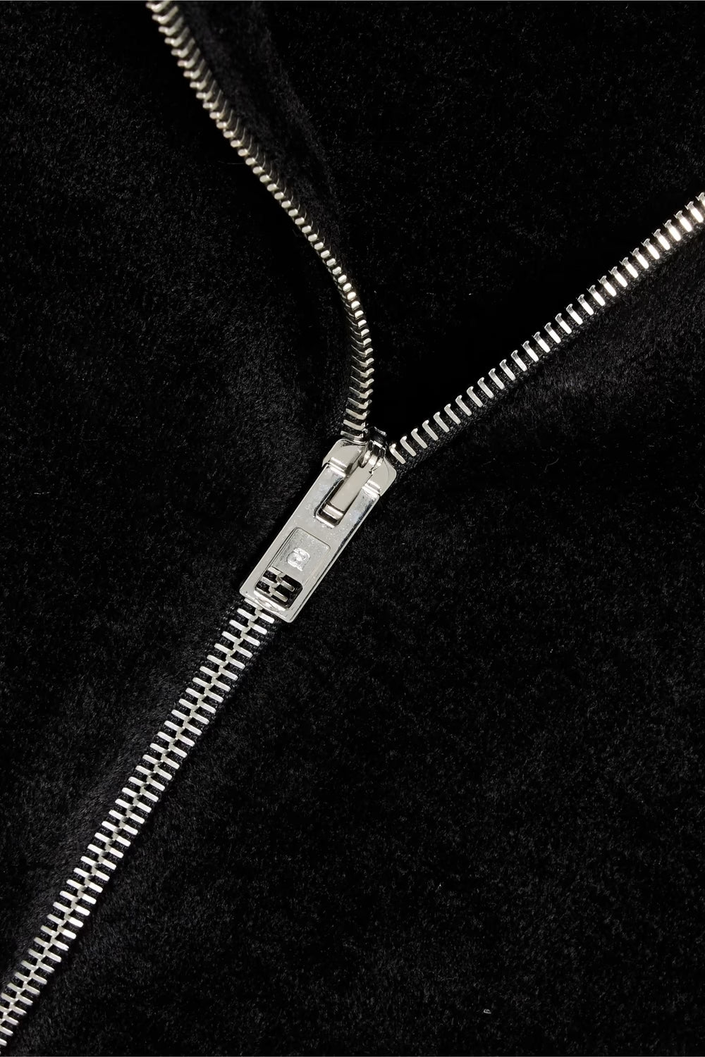 1c-source:aHR0cHM6Ly9pbWFnZXMuMS1jb21tZXJjZS5jb20vbWVkaWEvOThlODA3ZWQtNzRhYS00MjdhLWFmNTktNzA3OWVjZDEzYzQ4LmF2aWY=