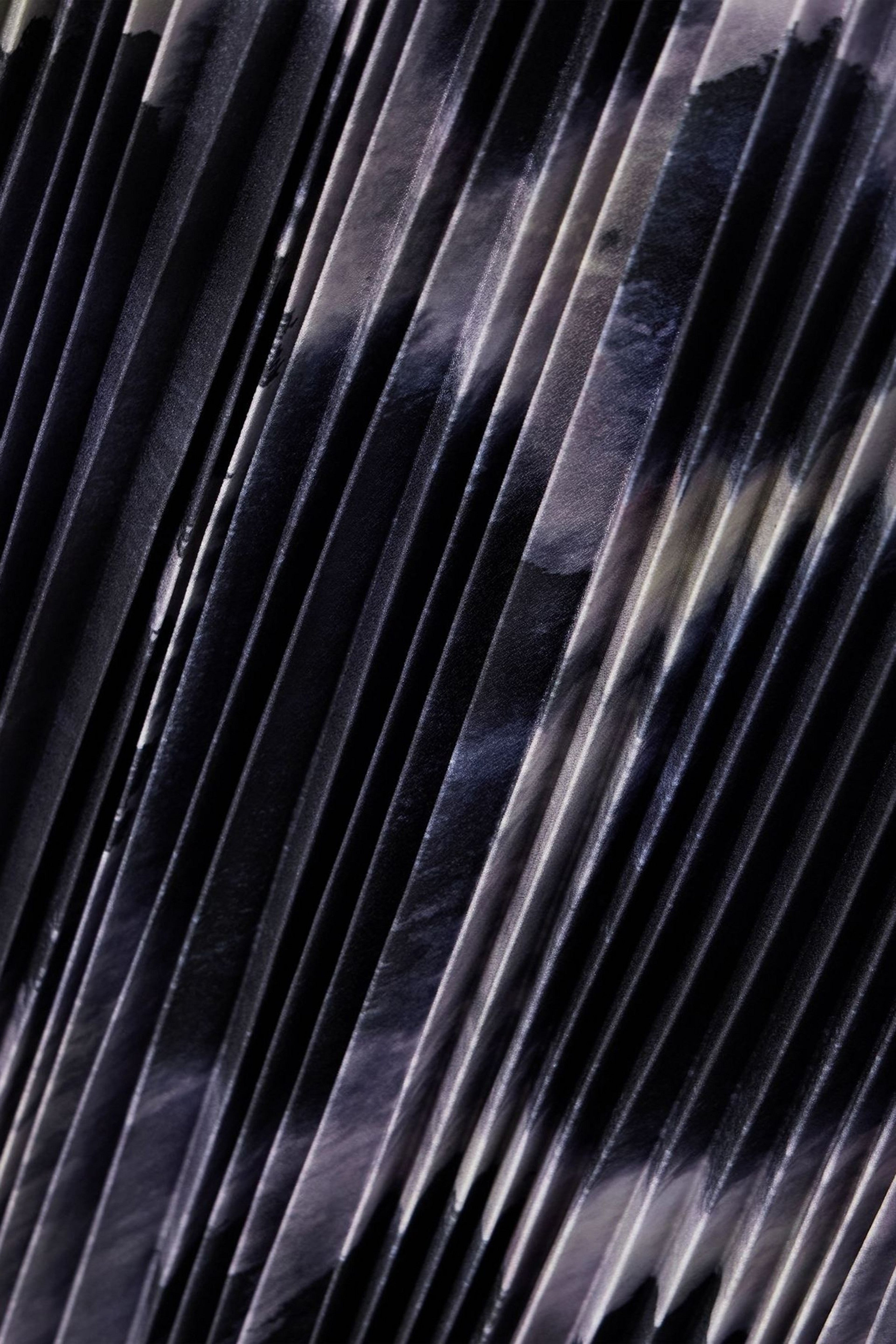 1c-source:aHR0cHM6Ly9pbWFnZXMuMS1jb21tZXJjZS5jb20vbWVkaWEvOWJkNDM4ZTAtNjAwOS00MDQ1LTk0OTMtZTdiOGE2NmZkODJiLmpwZw==