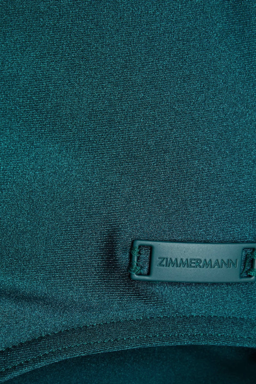 1c-source:aHR0cHM6Ly9pbWFnZXMuMS1jb21tZXJjZS5jb20vbWVkaWEvOWVhNmU1Y2QtNWEwZi00NGRlLWFjZTItYTI1NTlhYjNmMzJlLmF2aWY=