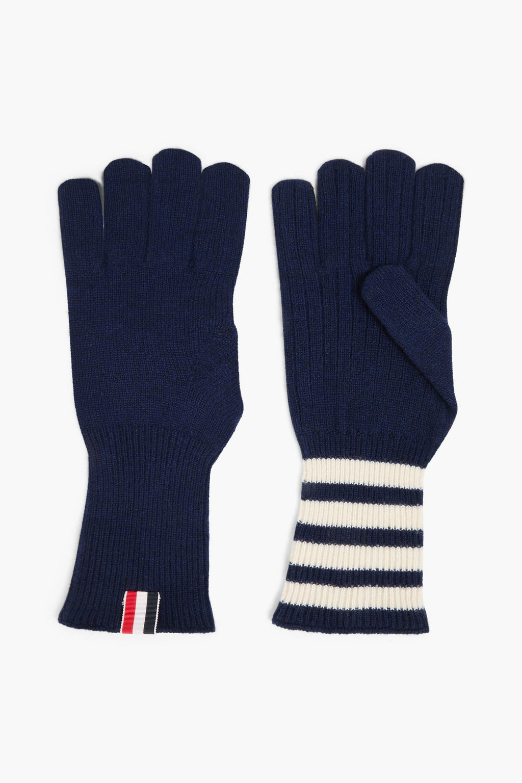 1c-source:aHR0cHM6Ly9pbWFnZXMuMS1jb21tZXJjZS5jb20vbWVkaWEvYWUwZDdhMGMtZGVmZC00ZmVmLWJhN2QtMjMwZjM1ZGIyMTQ3LmpwZw==