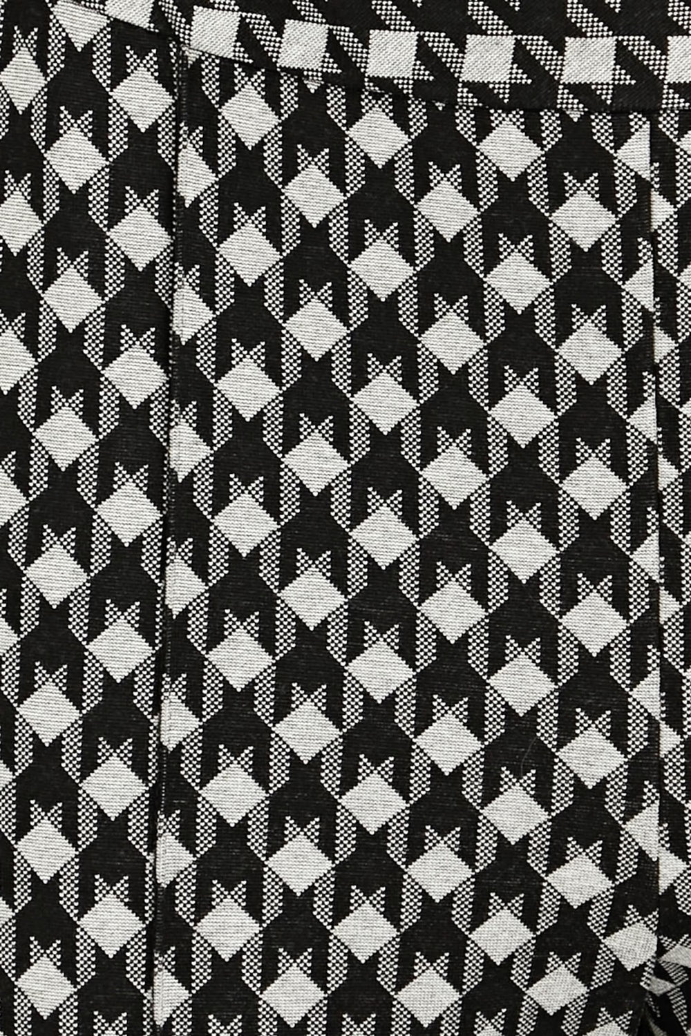 1c-source:aHR0cHM6Ly9pbWFnZXMuMS1jb21tZXJjZS5jb20vbWVkaWEvYmY1MTYxOTQtYTdmZi00YzIzLWI1MWYtOGY1ZGYwODYzZjAyLmF2aWY=