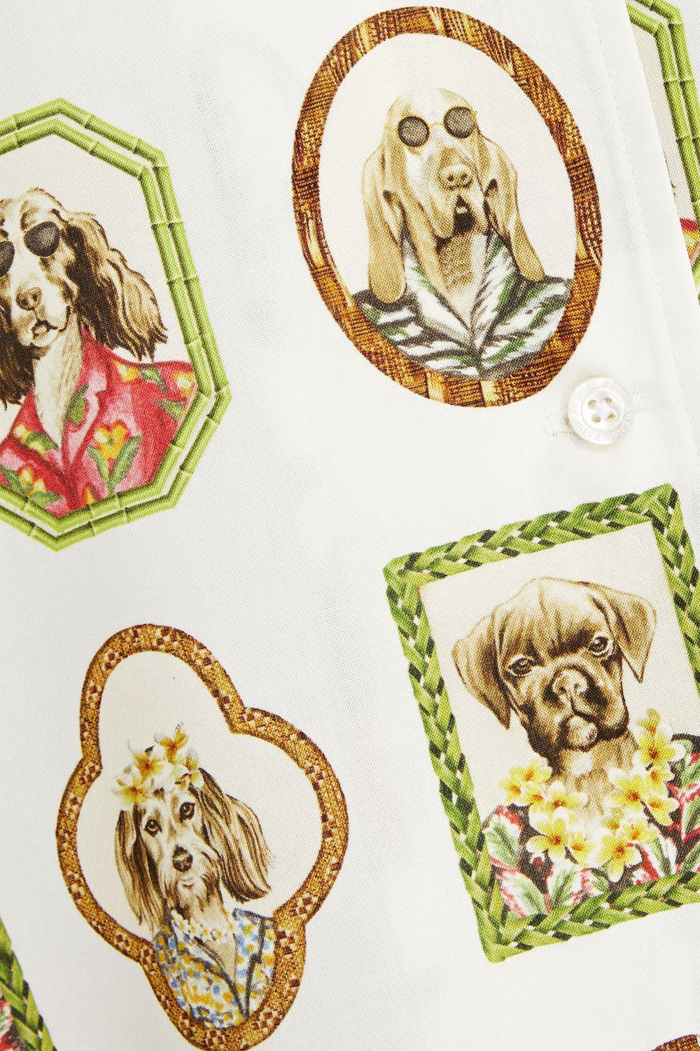1c-source:aHR0cHM6Ly9pbWFnZXMuMS1jb21tZXJjZS5jb20vbWVkaWEvYzIyZWNiMTItZmZhMS00ODZiLWJjOTctNzM3ODY5NjkxMGU3LmF2aWY=