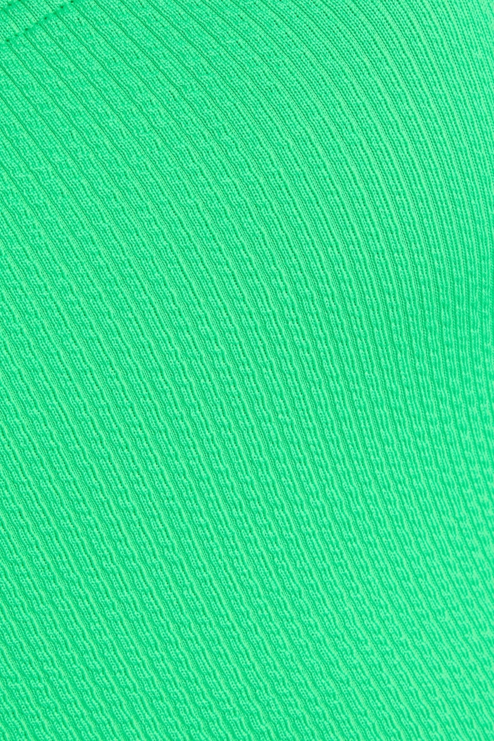 1c-source:aHR0cHM6Ly9pbWFnZXMuMS1jb21tZXJjZS5jb20vbWVkaWEvZTQ2MTllMDYtM2ZhNS00MjEwLTgyYjAtYTk2MTgzMTE0Y2QxLmF2aWY=