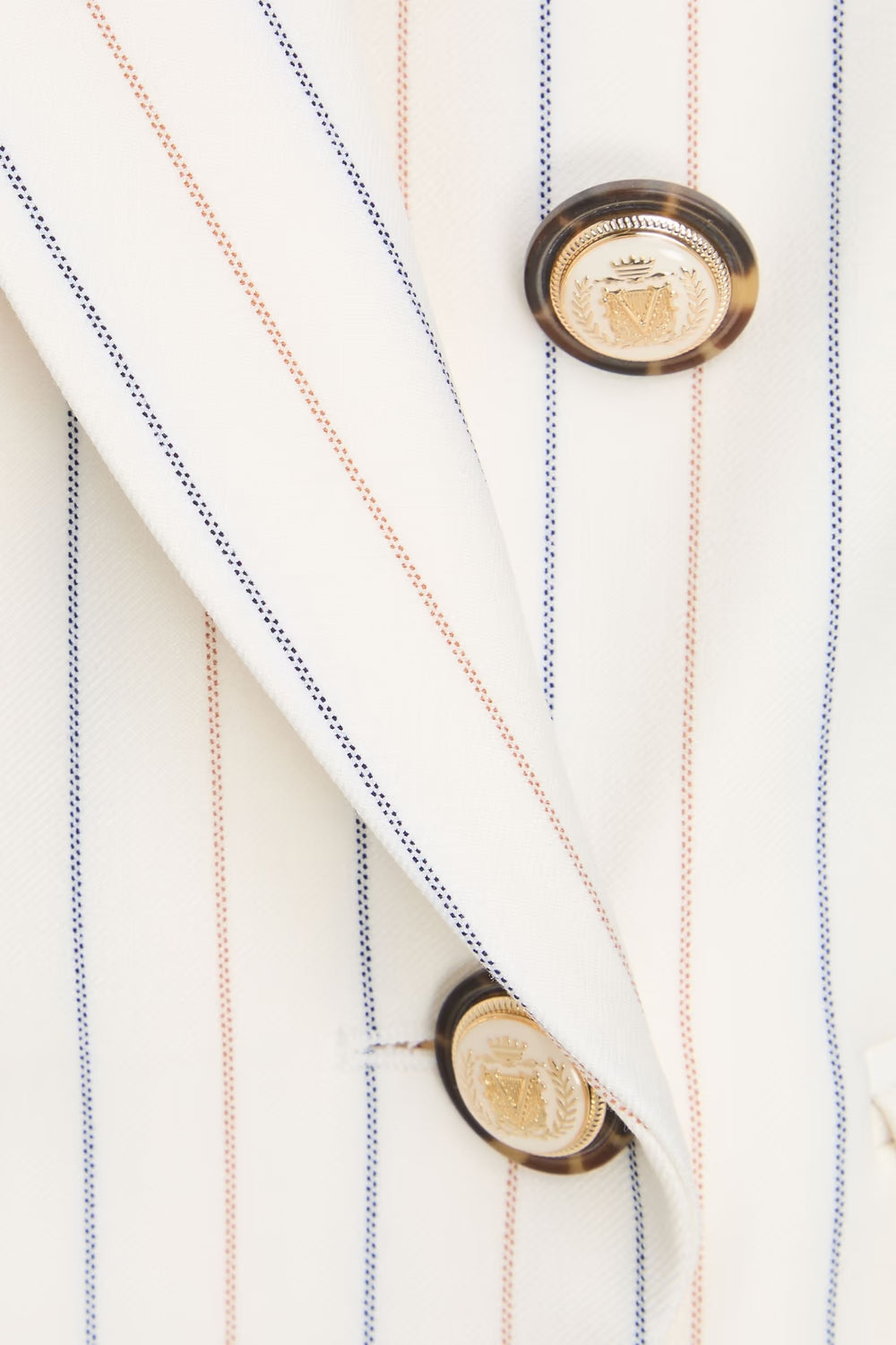 1c-source:aHR0cHM6Ly9pbWFnZXMuMS1jb21tZXJjZS5jb20vbWVkaWEvZWE5NzMyMzQtYzljNC00NTVlLTkzZTgtMGExZDIzMGNlYTJmLmF2aWY=