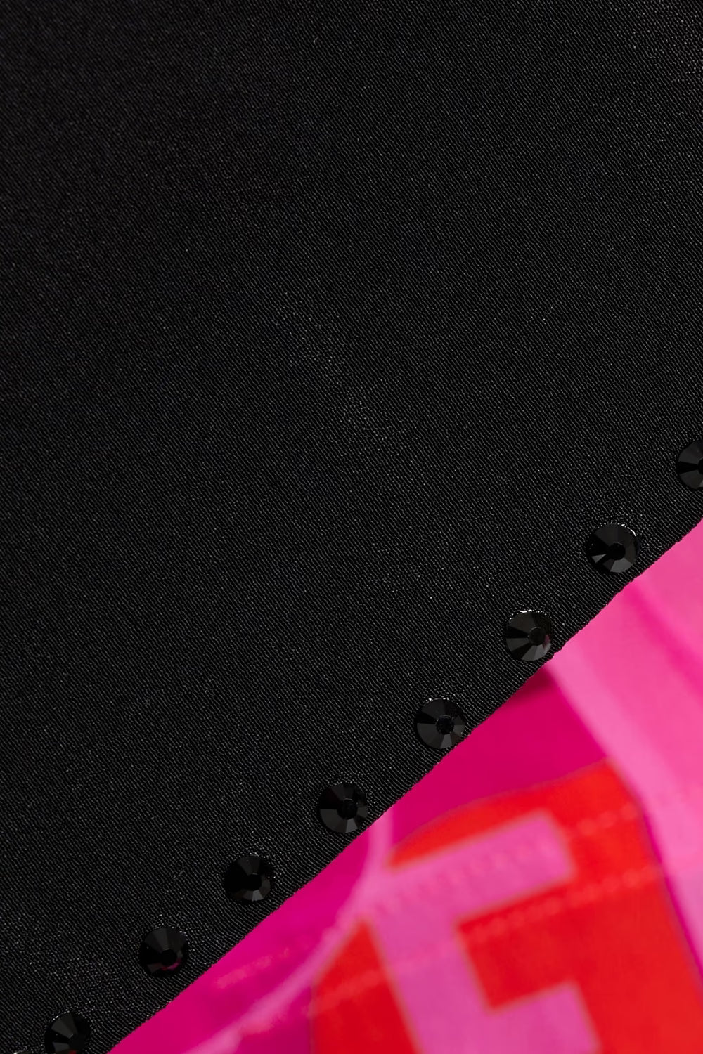 1c-source:aHR0cHM6Ly9pbWFnZXMuMS1jb21tZXJjZS5jb20vbWVkaWEvZmFiNGNkOGMtZWI0Yi00NzU3LThjYjktNWJjMjMzNzhkM2QxLmF2aWY=